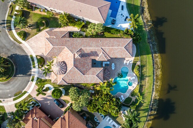 Foto del edificio - 17934 Monte Vista Dr
