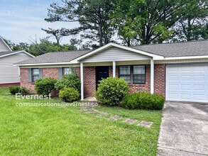 Building Photo - 14013 Armond Dr