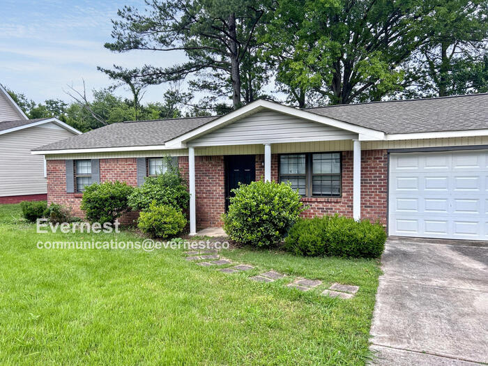 Primary Photo - Charming 3-Bedroom Home with Fenced Backya...