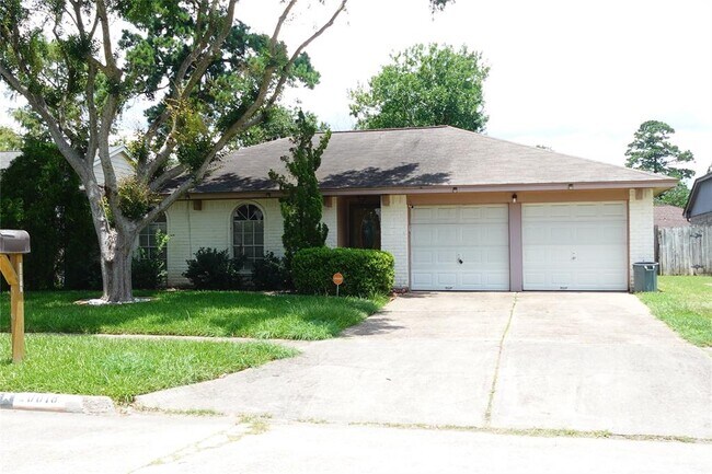 Foto del edificio - 20018 Cottonglade Ln