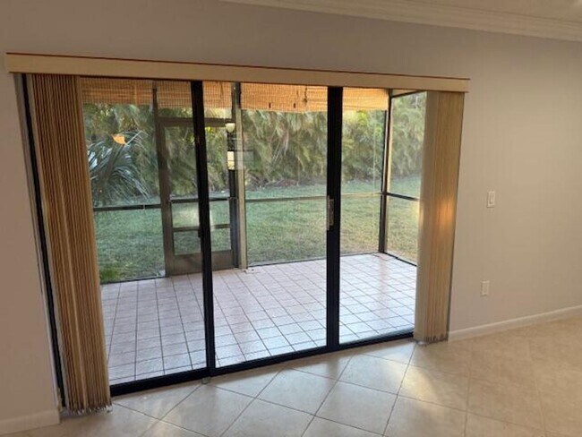 Building Photo - 23160 SW 53rd Ave