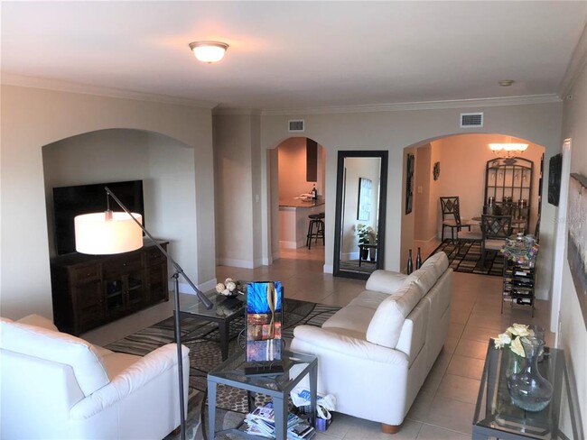 Foto del edificio - 808 3rd Ave W
