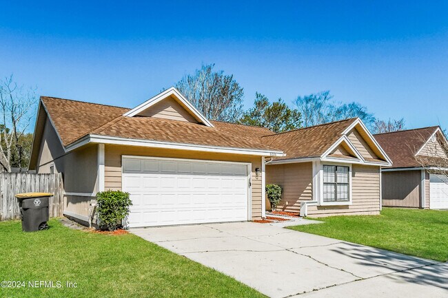 Building Photo - 8026 Weather Vane Dr
