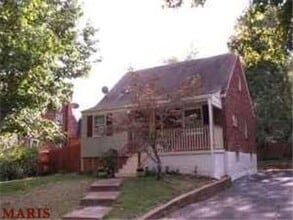 Building Photo - 2833 Raritan Dr