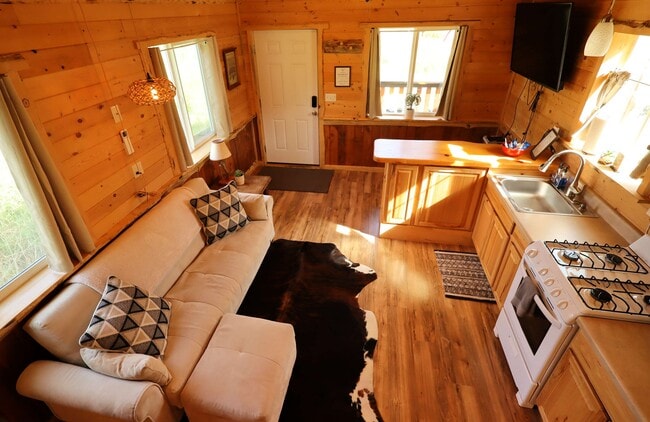 Building Photo - 68 Upland Dr