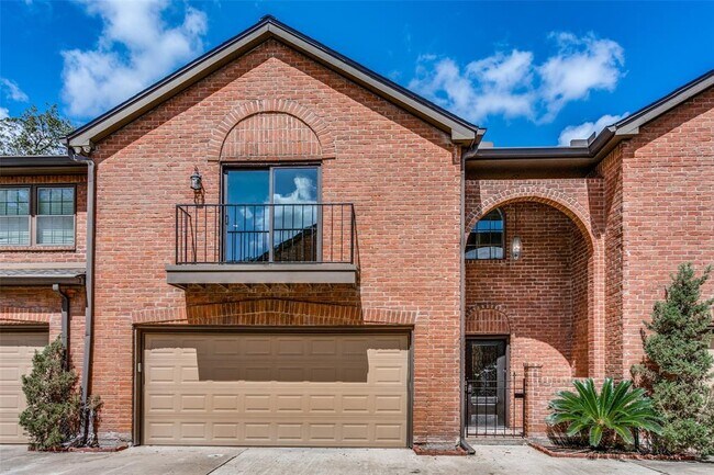Building Photo - 5630 Fairdale Ln
