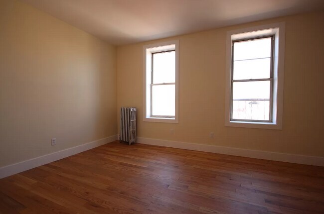 Foto del edificio - 666 Hancock St