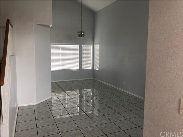 Building Photo - 4401 Cove St