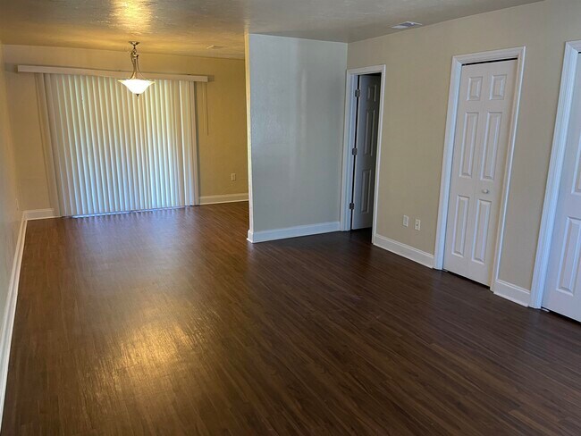 Foto del edificio - 2626 Old Bainbridge Rd