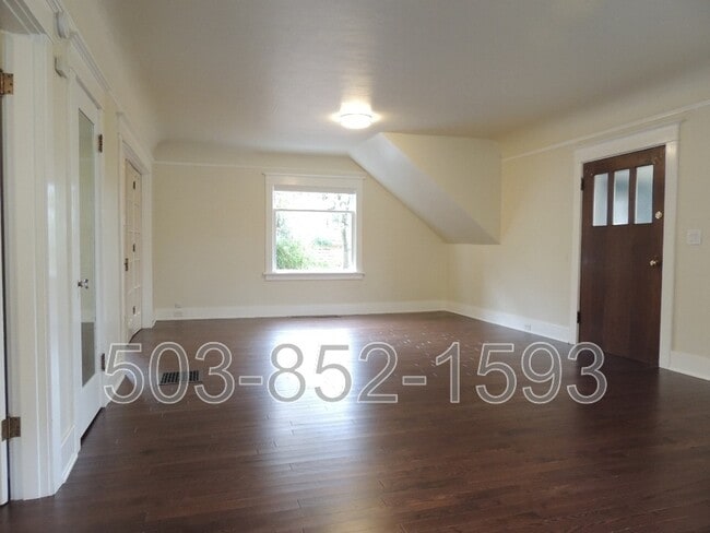 Photo - 122 SE 60th Ave Apartment