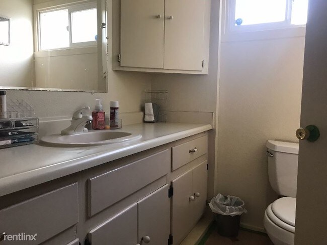 Building Photo - 1 br, 1 bath House - 956 S Klein Ave