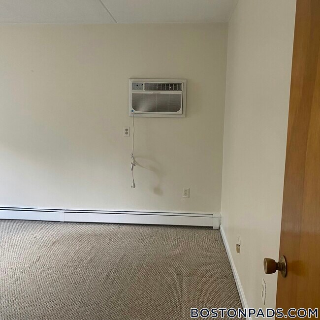 Building Photo - 80 Gardner St