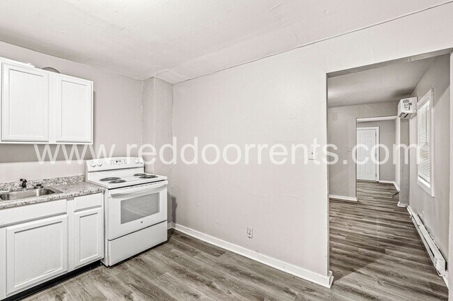 Foto del edificio - Affordable Comfort & Style Near Downtown I...
