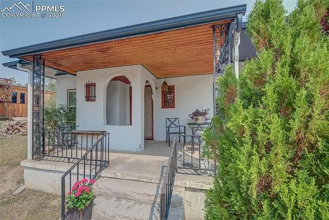 Photo - 1017 Iowa Ave House