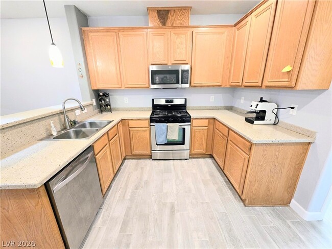 Building Photo - 9309 Night Mesa St