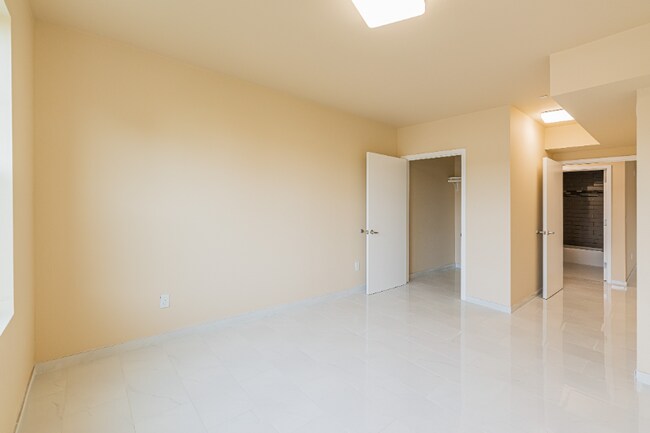 Foto del edificio - 317 Lester Ave