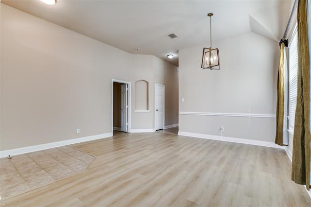 Building Photo - 3839 Founders Ln