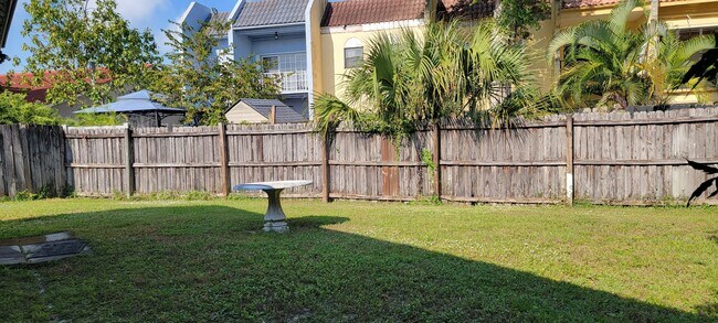 Foto del edificio - 12738 Peconic Ct