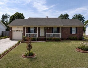 Building Photo - 5133 Thackeray Dr