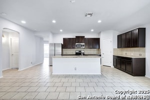Building Photo - 8719 Hudson Holw