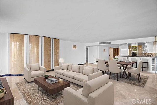 Building Photo - 4337 Marina City Dr