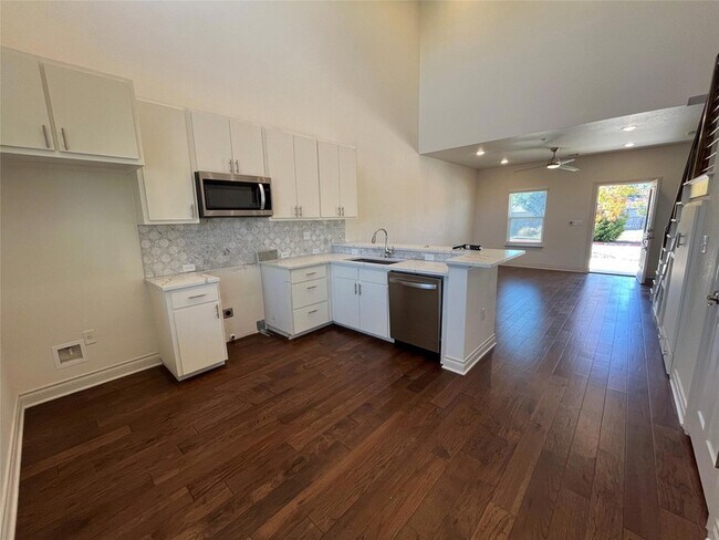 Building Photo - 2105 Tiger Trail