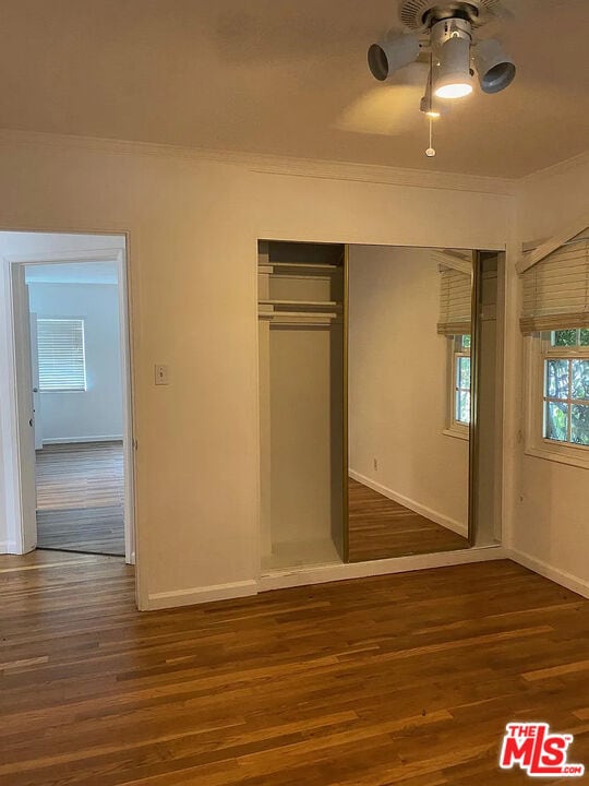 Building Photo - 17429 Burbank Blvd