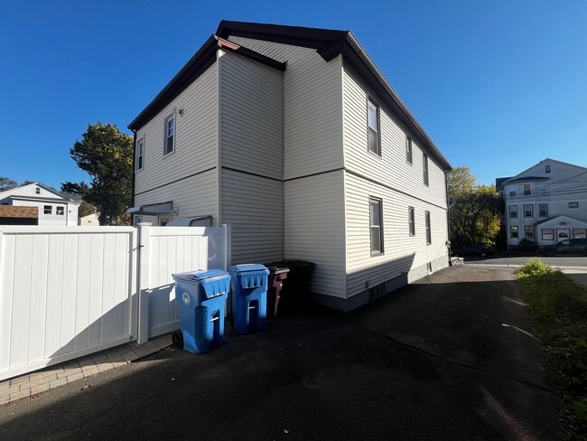 Photo - Inviting 2-Bedroom 2nd Floor Apartment in ...