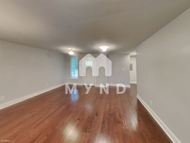 Foto del edificio - 3 br, 2 bath House - 1918 E Main St