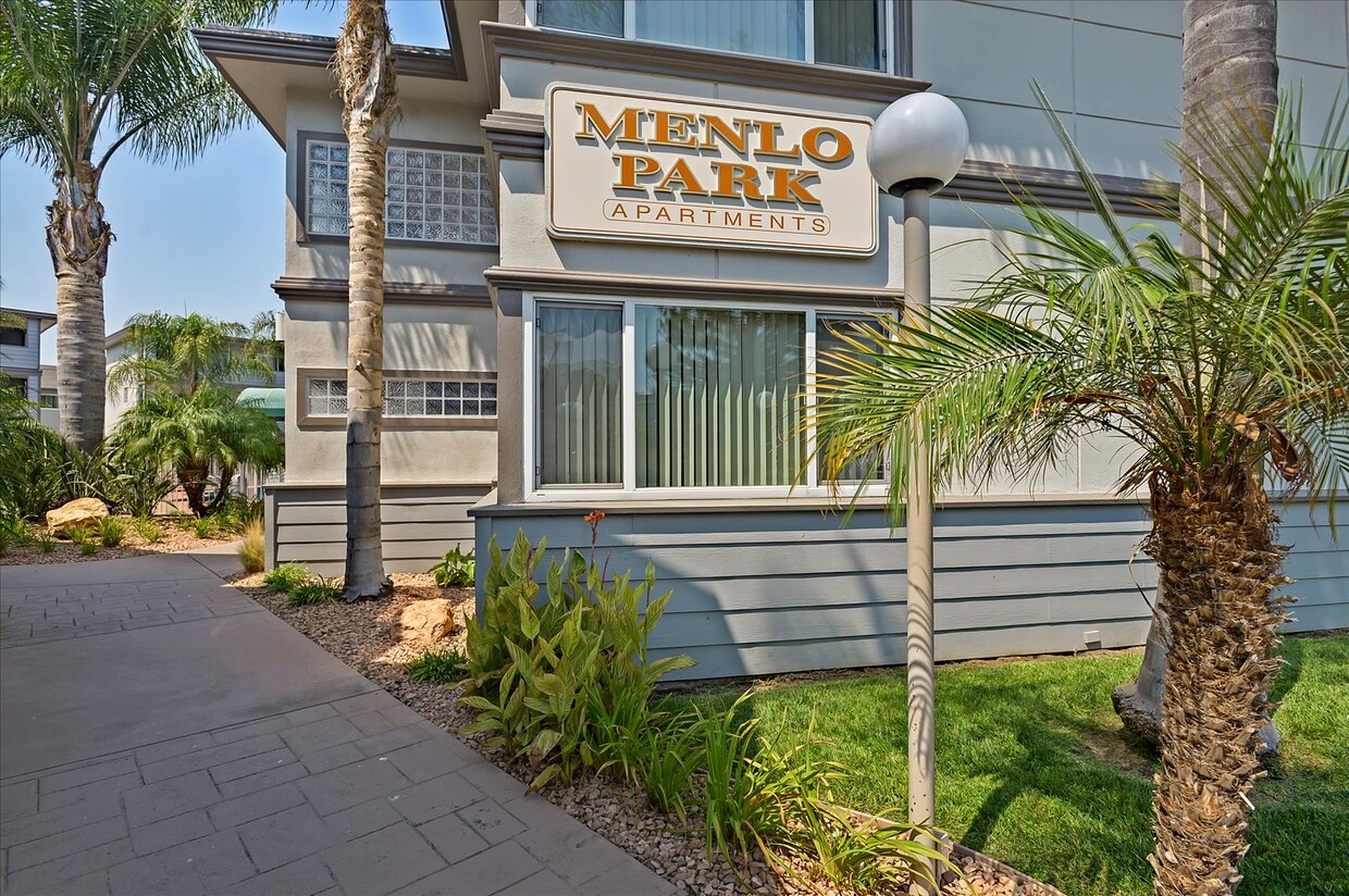 Primary Photo - Menlo Park Apartments