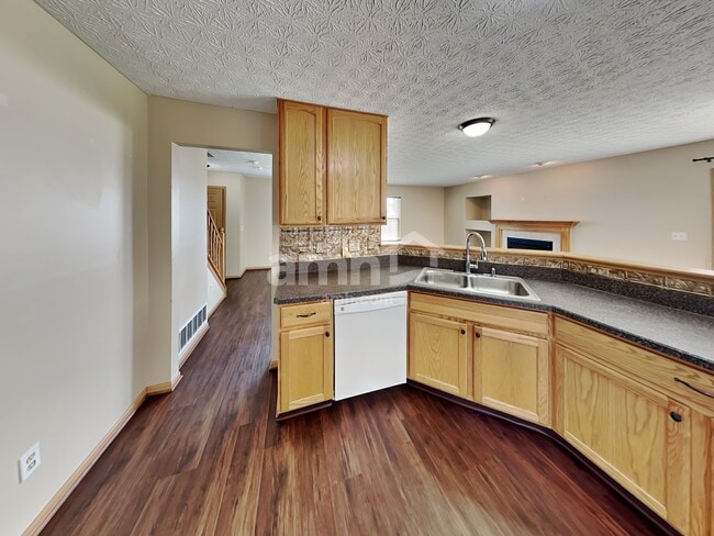 Building Photo - 2155 Ripple Rd