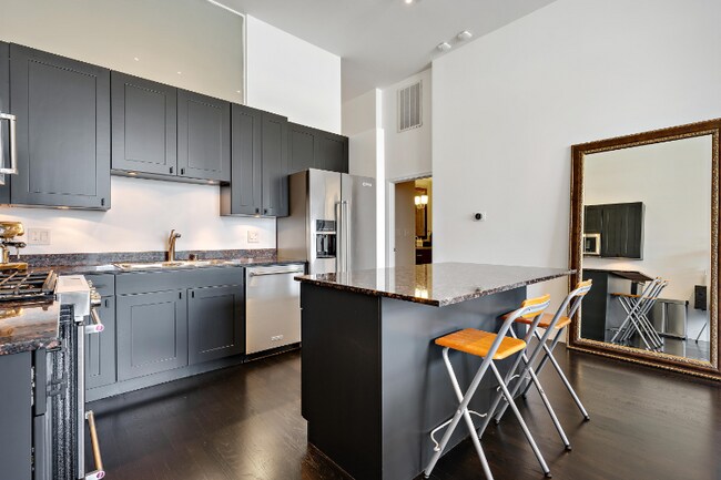 Foto del edificio - 3631 N Halsted St
