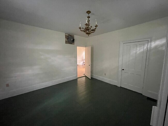 Unidad 1 MBR - 24 Leatherstocking St