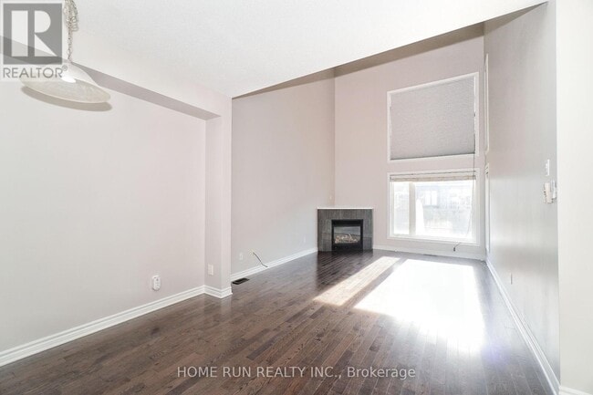 Building Photo - 115 Watchhorn Grove