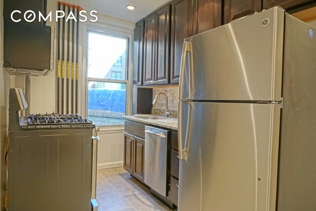 Foto principal - 34-47-47 90th St