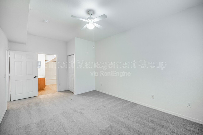 Foto del edificio - 4021 Venetian Bay Dr