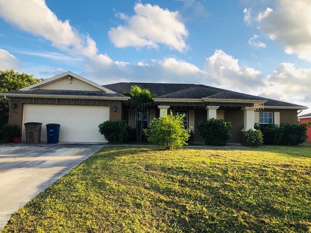 3005 65th St W, Lehigh Acres, FL 33971 House for Rent in Lehigh Acres