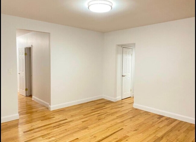 Building Photo - 1151 Brighton Beach Ave