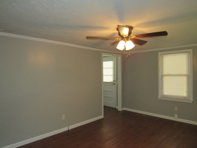 Foto del edificio - 2804 Copeland Rd