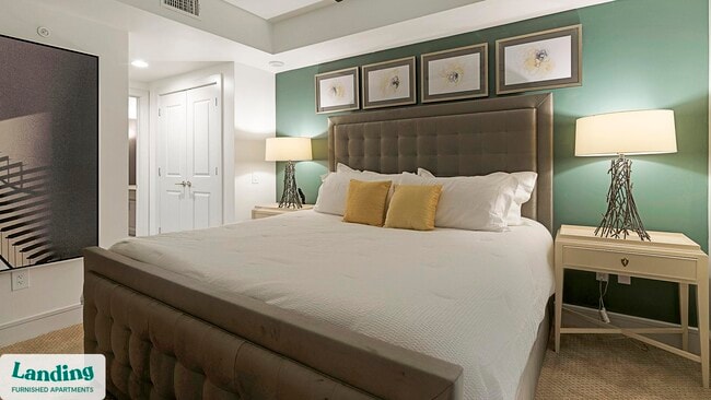 Building Photo - 777 Preston St