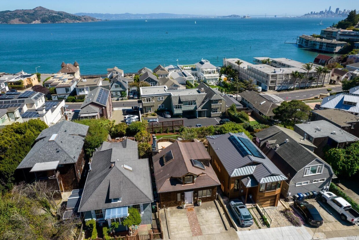 208 3rd St, Sausalito, CA 94965 House Rental in Sausalito, CA