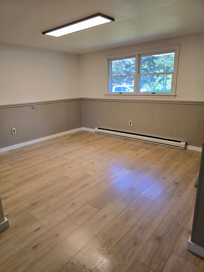 Building Photo - 5412 Legene Ln