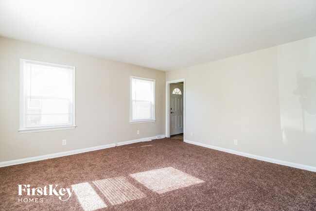 Building Photo - 12 Gambier Cir