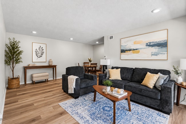 Interior Photo - Heatherwood Apartments