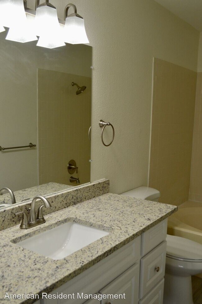 Building Photo - 3 br, 2 bath House - 6326 Les Harrison Dr