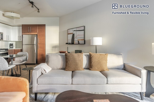 Building Photo - 299 Franklin St