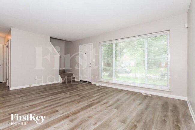 Foto del edificio - 11526 Framingham Dr