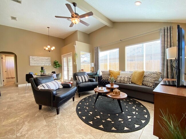 Foto del edificio - 20538 Blue Beech Dr