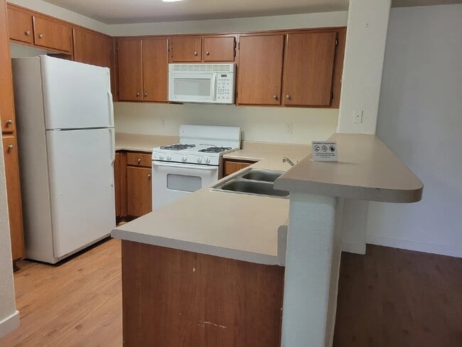 Building Photo - 44734 Adam Ln