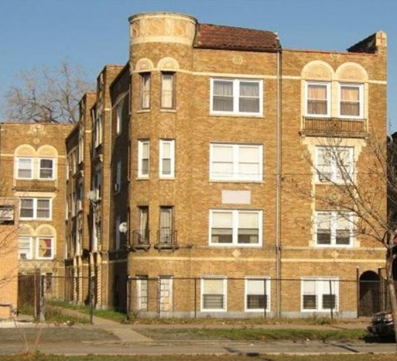 Primary Photo - 3146 W Franklin Blvd